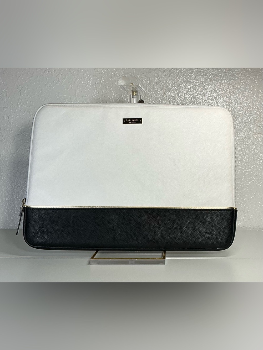 Kate Spade New York Colorblock Laptop Sleeve 16” Zip Case Black White - Picture 5 of 6